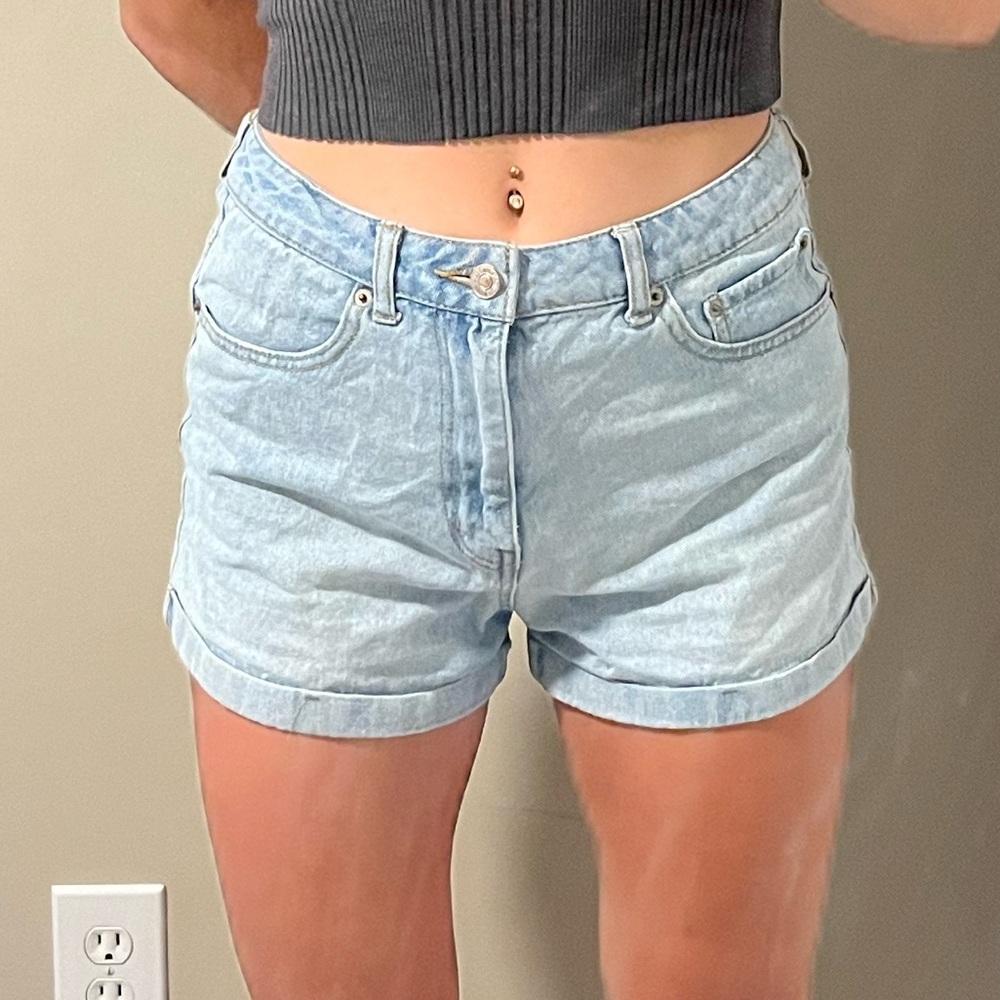 Forever 21 Rolled Cuff Jean Shorts